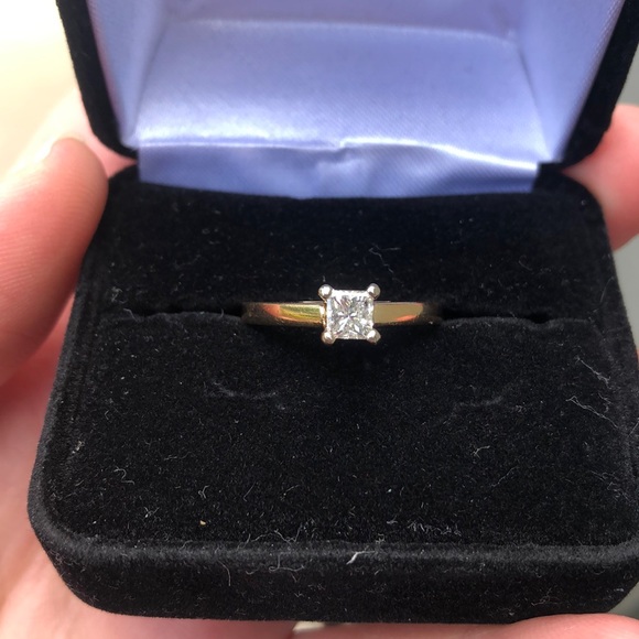 Jewelry - Diamond Ring